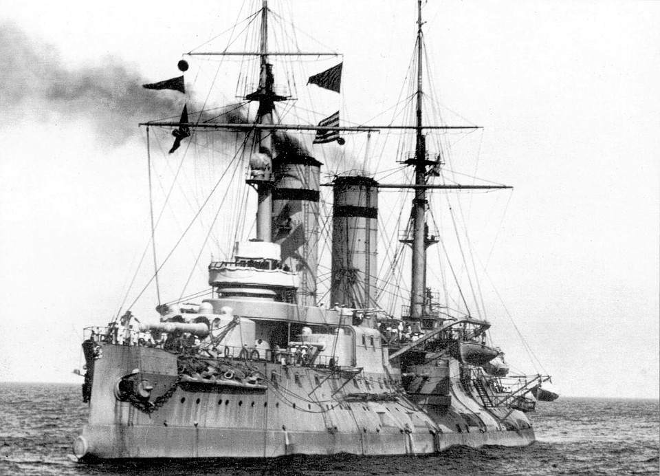 Линейный корабль «Цесаревич» на учениях, 1913 год